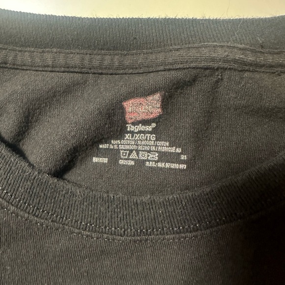 Luke Bryan Tour T-Shirt - Picture 3 of 3